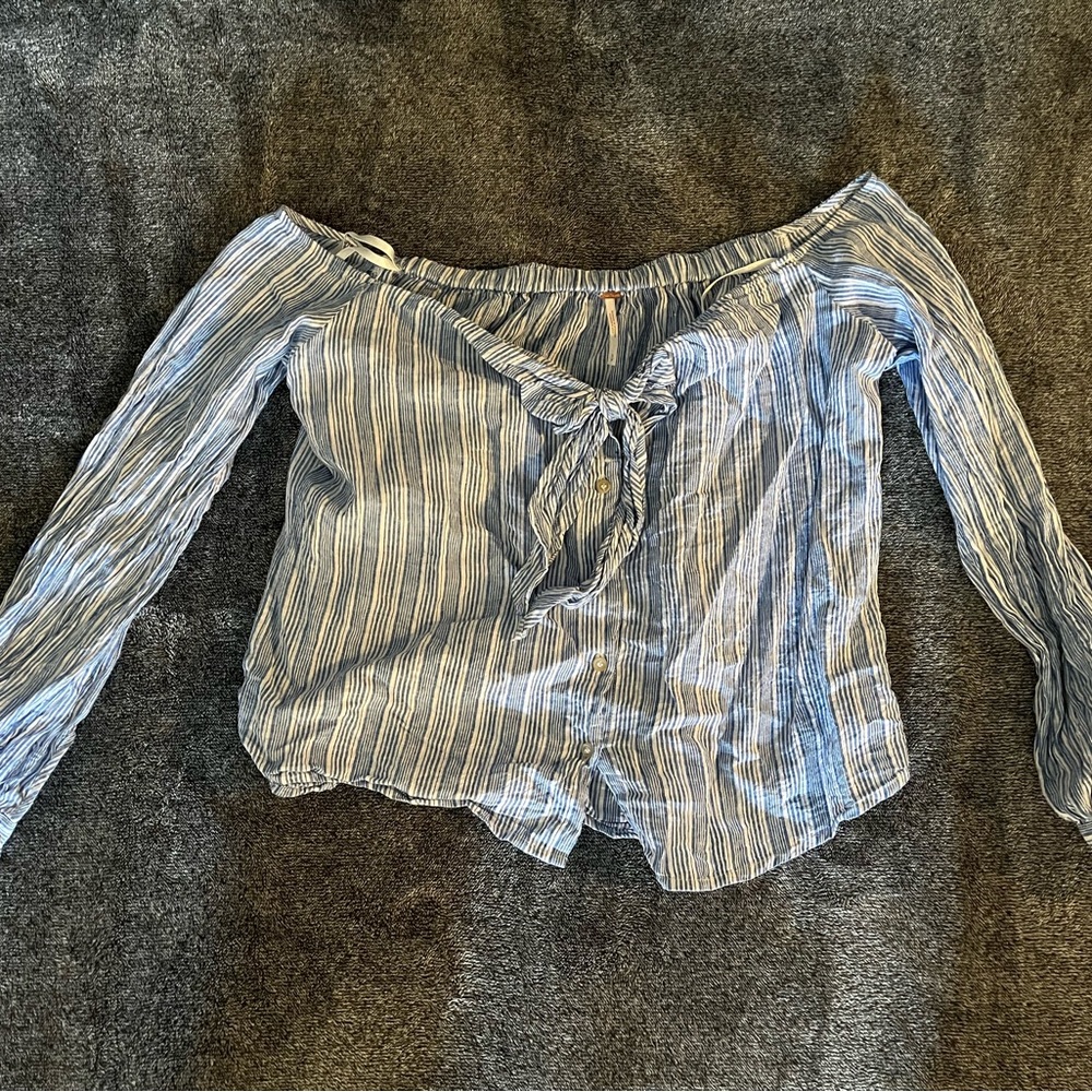 Free People brand off the shoulders button up top. Size Small.